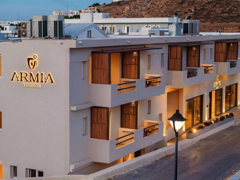 Armia Experience Hotel in the evening, Vári, Sýros