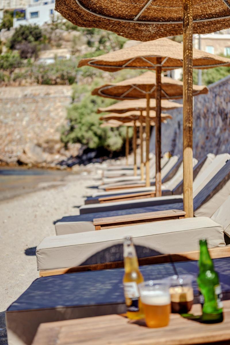 Sun loungers by the beach bar, Armia Experience Hotel, Sýros