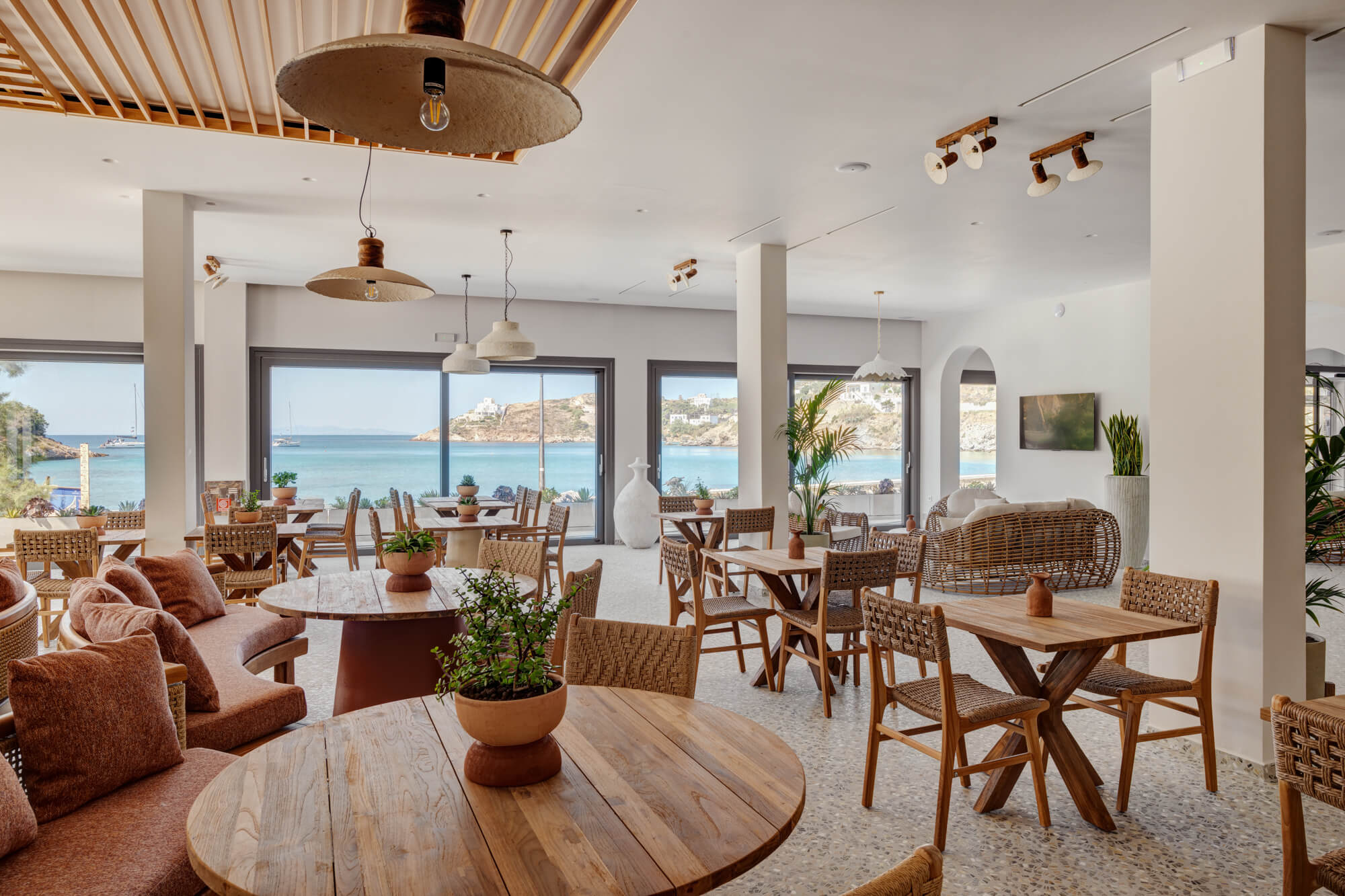 Beach service at Armia Experience Hotel, Vari beach, Syros