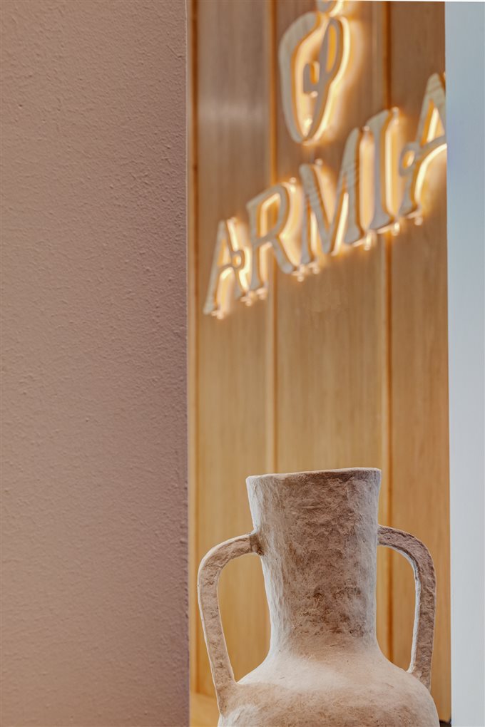 Cycladic interior design at Armia Experience Hotel, Vári, Sýros